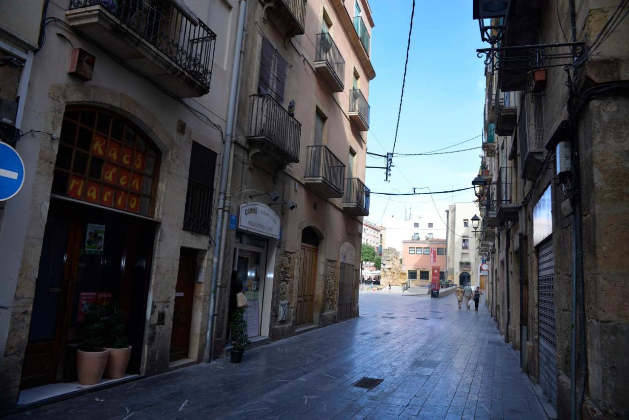 Pigal 1 Apartament Centre Històric Appartamento Tarragona Esterno foto